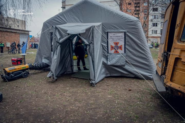 gschs-razvernula-bolee-500-punktov-nesokrushimosti-po-vsei-ukraine-dlya-podderzhki-lyudei-vo-vremya-blekautov