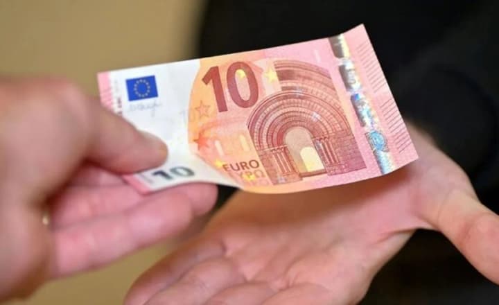 bilshist-nimtsiv-proty-vyplat-burgergeld-ukrainskym-bizhentsiam