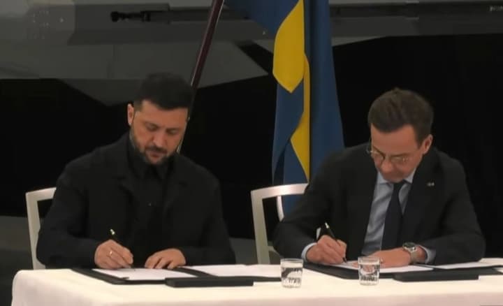 ukraina-mozhe-zakupyty-do-150-litakiv-gripen-e-u-shvetsii-zelenskyi-pidpysav-lyst-pro-namiry-shchodo-spivpratsi--2