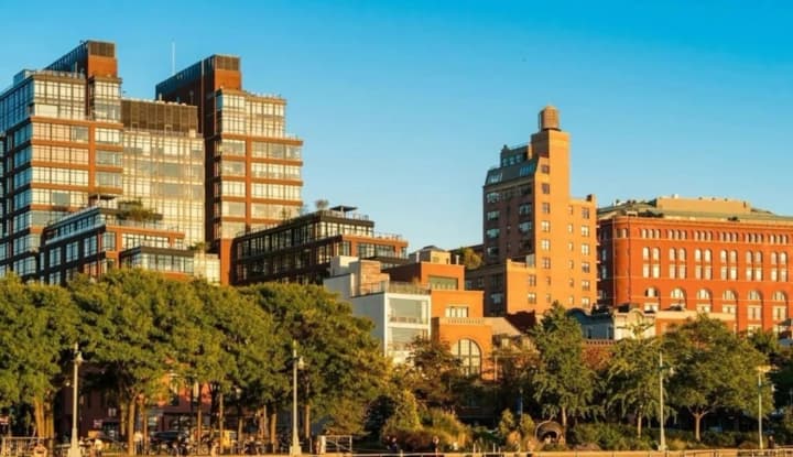 kolyshnia-druzhyna-vainshteina-dzhordzhyna-chepmen-ryzykuie-vtratyty-kvartyru-vartistiu-35-milionny