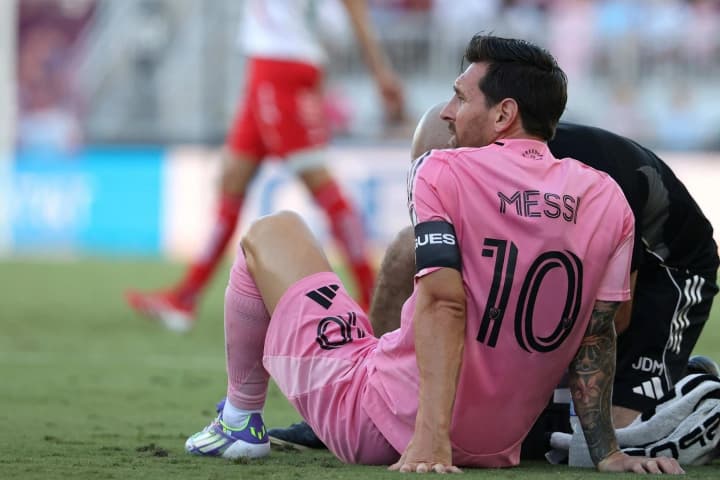 lionel-messi-prodovzhyv-kontrakt-z-interom-maiami-pered-chempionatom-svitu