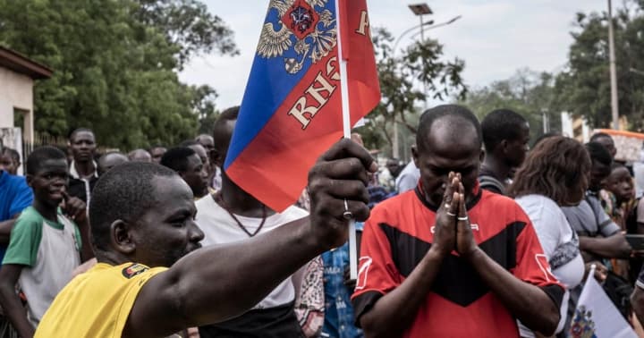 rossiya-priznala-chto-stremitsya-sozdat-set-agentov-vliyaniya-v-afrike