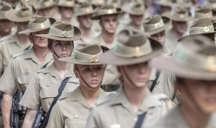 zhinky-viiskovosluzhbovtsi-zaiavyly-pro-seksualne-nasylstvo-proty-avstraliiskoi-armii-ta-uriadu-podano-kolektyvnyi-pozov