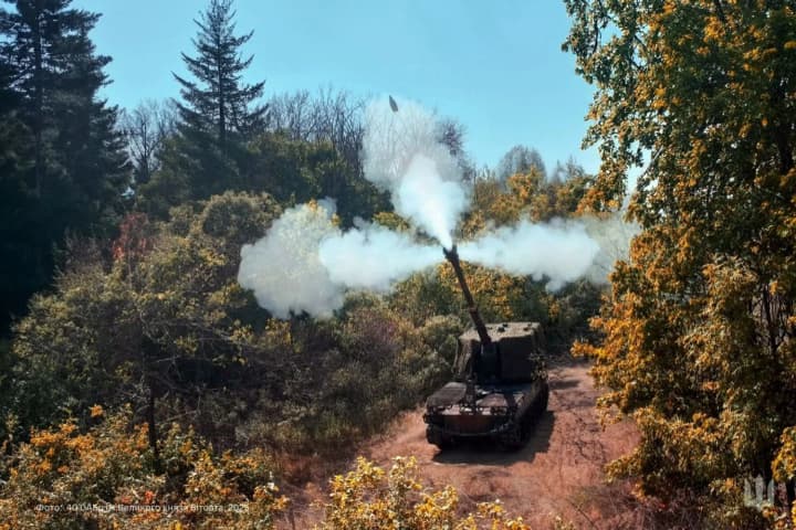 na-fronti-zafiksovano-82-boiovykh-zitknennia-voroh-aktyvno-diie-na-pokrovskomu-ta-oleksandrivskomu-napriamkakh