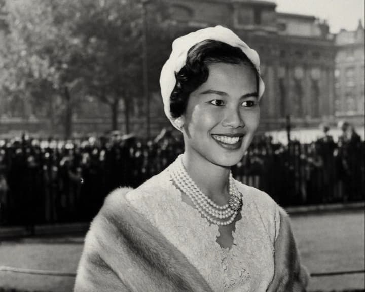 v-tailande-umerla-bivshaya-koroleva