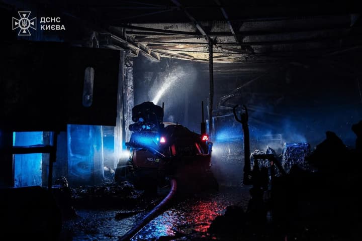 postradavshikh-ot-nochnoi-ataki-rf-ballistikoi-v-kieve-uzhe-12