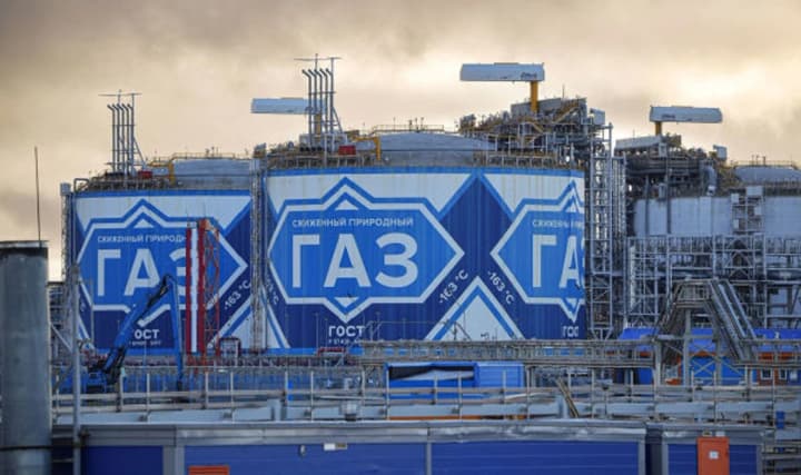 eu-remains-the-largest-buyer-of-russian-liquefied-natural-gas-the-guardian