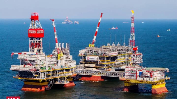 lukoil-announced-that-it-would-sell-its-foreign-assets-due-to-sanctions