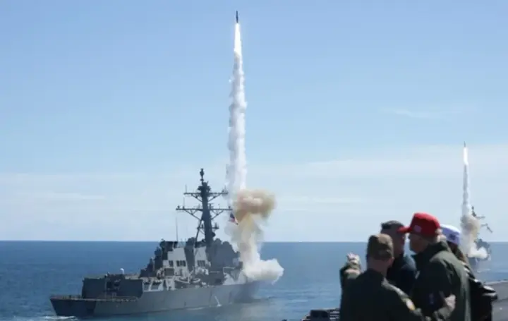 ssha-zavdaly-trokh-udariv-po-chotyrokh-narkoterorystychnykh-chovnakh-zahynulo-14-osib-odyn-vyzhyv-vloomberg