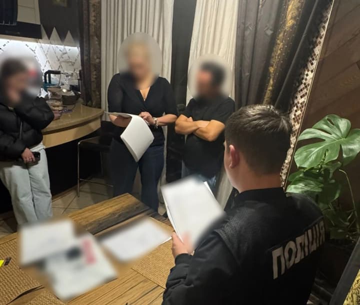 ne-lyshe-trukhanov-shche-dekilka-posadovtsiv-v-odesi-otrymaly-pidozru