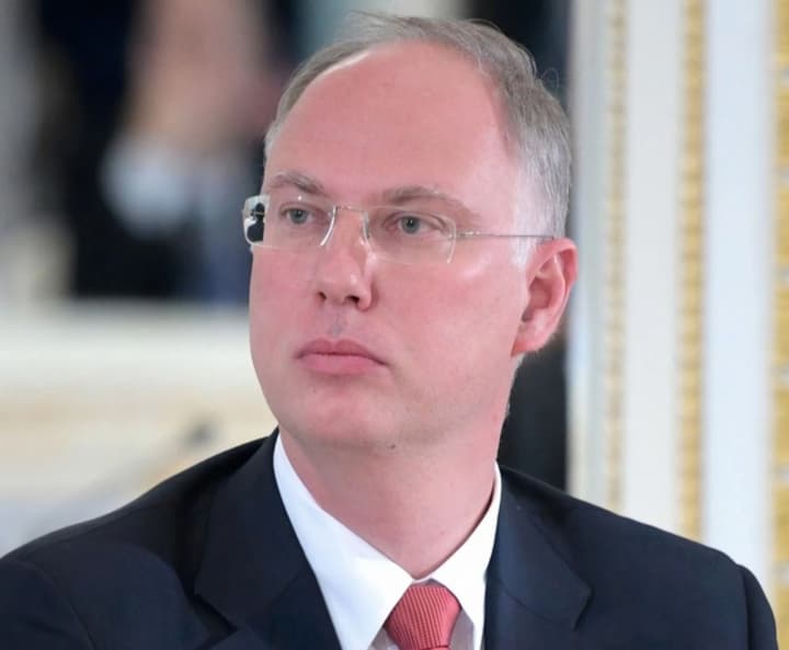 putin-znovu-vsikh-perehrav-predstavnyk-kremlia-dmitriiev-podaie-do-sudu-na-the-washington-post