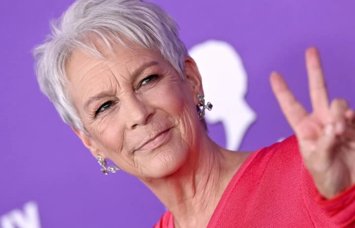 jamie-lee-curtis-revealed-how-she-accidentally-got-into-acting