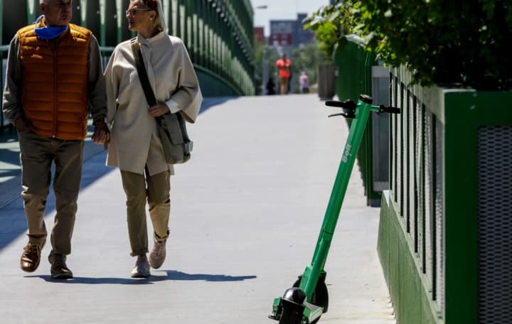 slovakiya-vvedet-novie-ogranicheniya-skorosti-na-trotuarakh