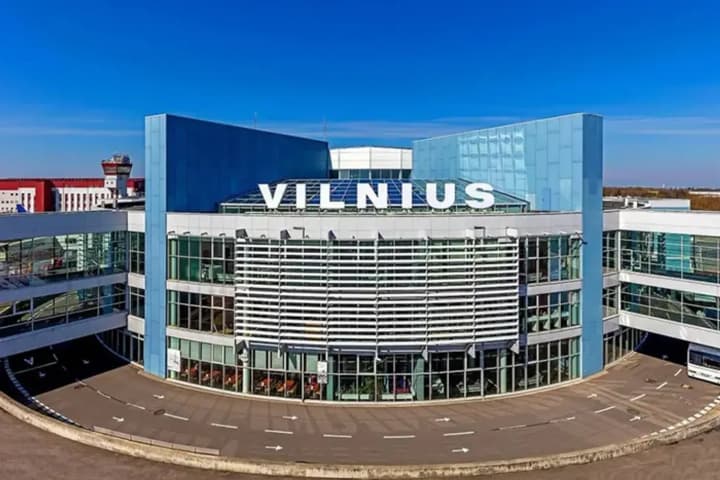 lithuania-again-suspended-air-traffic-over-vilnius-due-to-balloons-from-belarus