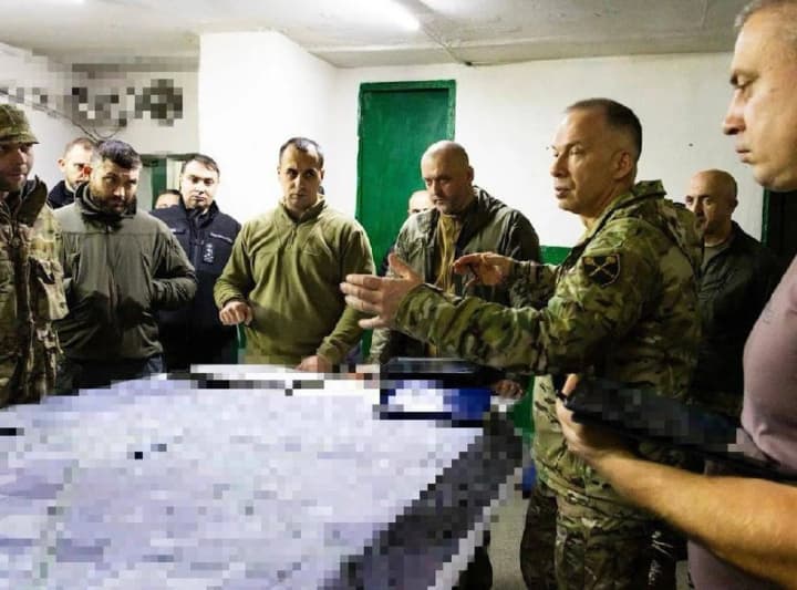 sirskii-osvobozhdenie-territorii-na-dobropolskom-vistupe-prodolzhaetsya-pokrovsk-i-mirnograd-derzhim