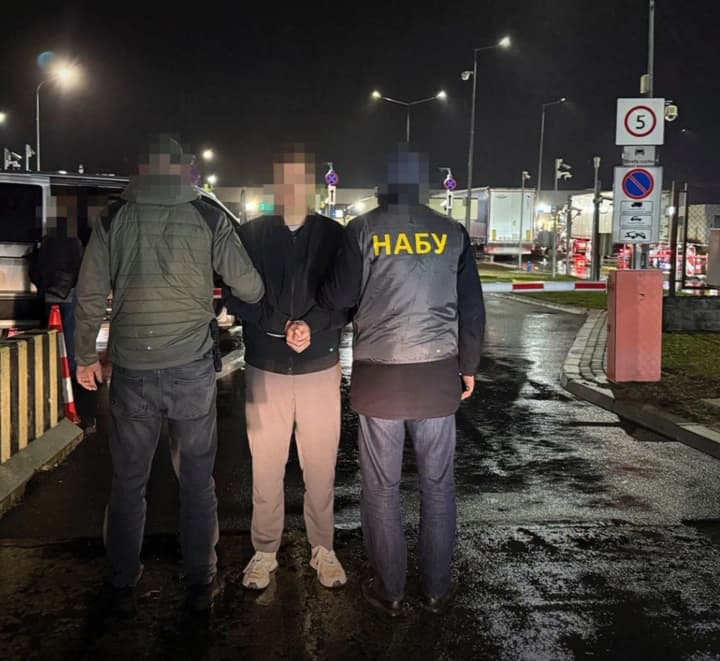 ekstradovano-fihuranta-spravy-pro-zavolodinnia-100-mln-hrn-pid-chas-budivnytstva-skhovyshcha-yadernoho-palyva