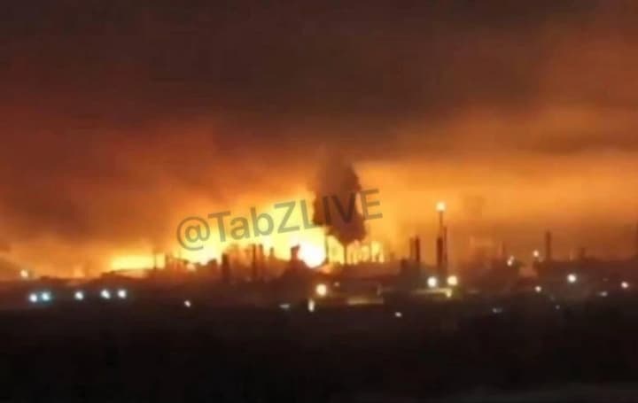 ukrainian-kamikaze-drones-attacked-the-lukoil-nizhegorodnefteorgsintez-refinery-sources-revealed-details