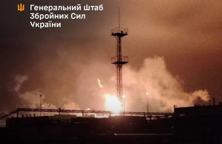 the-general-staff-of-the-armed-forces-of-ukraine-officially-confirmed-strikes-on-oil-refining-and-chemical-facilities-in-russia-and-occupied-kherson-region