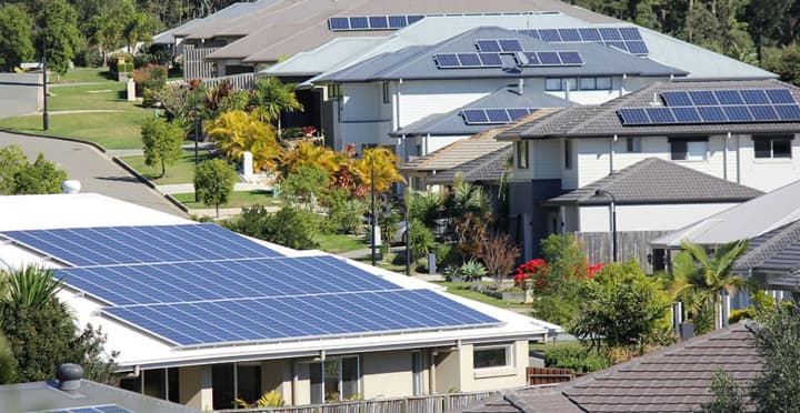 australians-to-receive-three-hours-of-free-electricity-daily-under-solar-energy-program
