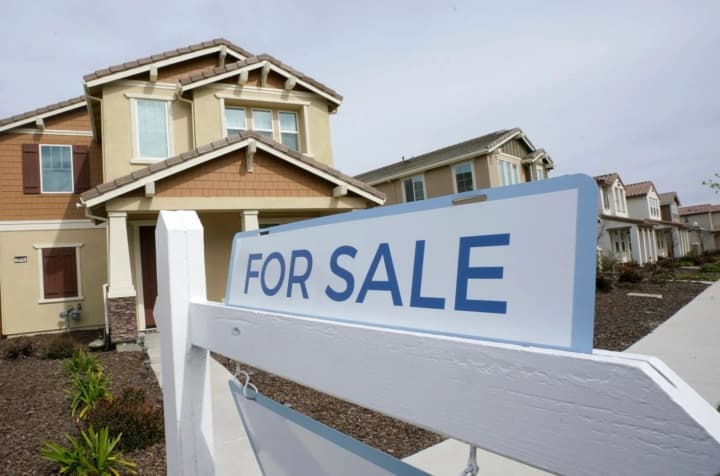 vysoka-vartist-ipoteky-vpershe-u-ssha-typovyi-pokupets-zhytla-maie-vik-ne-mensh-40-rokiv