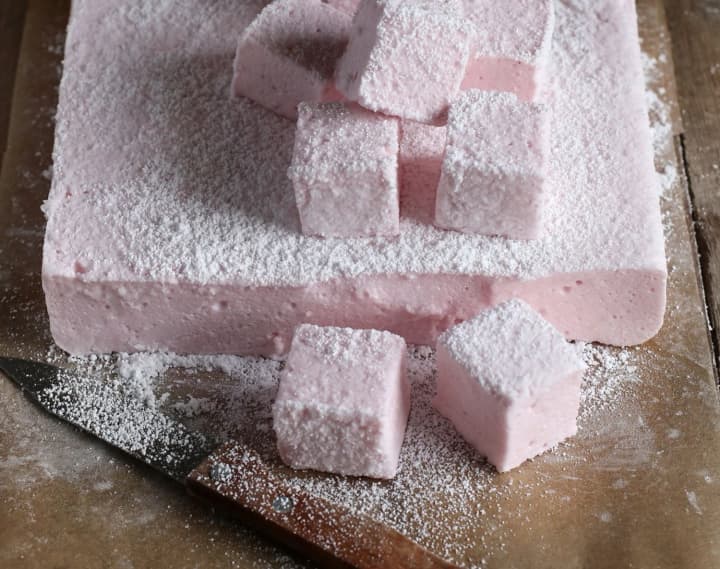 yak-pryhotuvaty-domashnii-zefir-prosti-retsepty-ta-porady