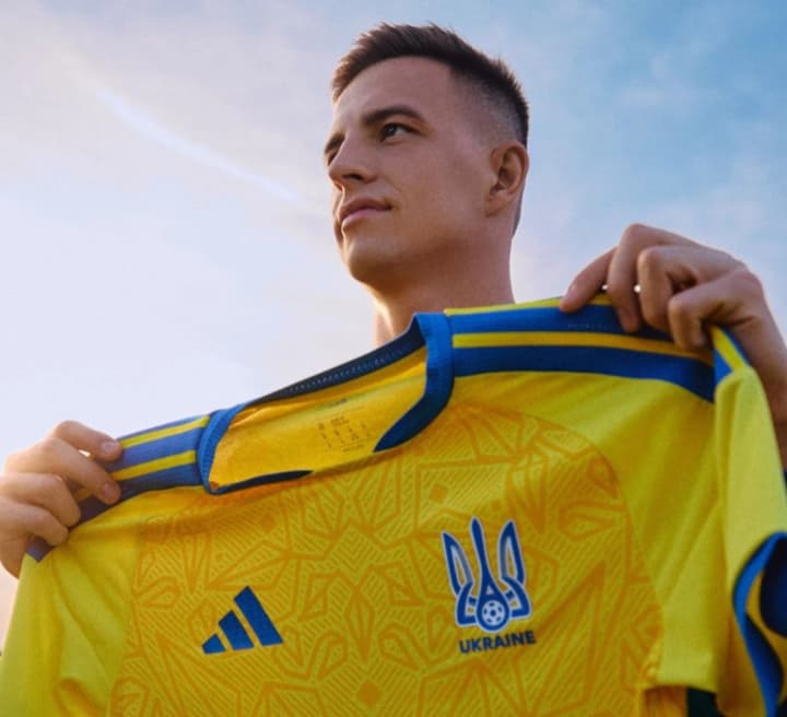 dizain-vdokhnovlen-gerbom-unr-uaf-predstavila-novuyu-formu-sbornoi-ukraini