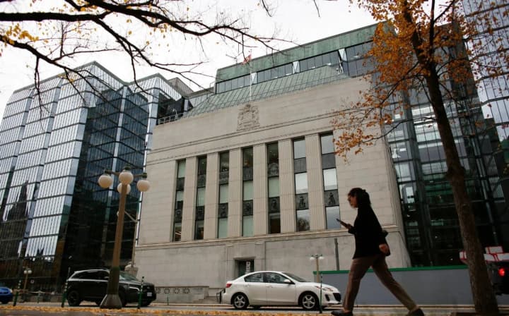 bank-of-canada-to-cut-10percent-of-staff-as-part-of-carneys-efforts-to-reduce-government-spending