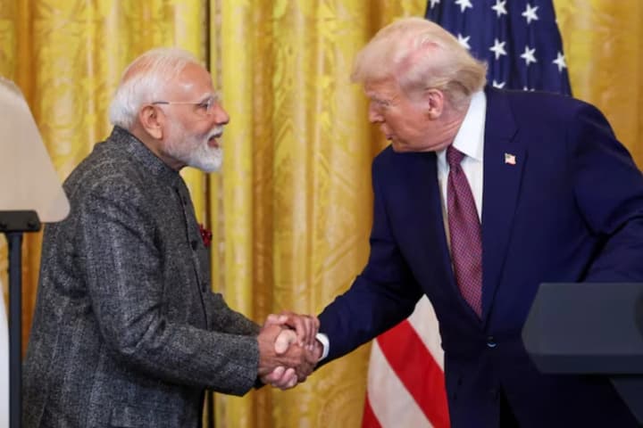 trump-announced-successful-talks-with-modi-and-a-visit-to-india