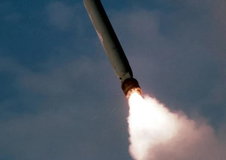 zdatna-letity-do-3-tys-km-ta-ne-potrebuie-skhvalennia-soiuznykiv-the-independent-porivniav-raketu-flaminho-z-tomahawk