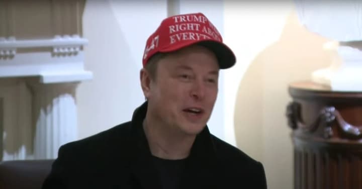 ilon-mask-prognoziruet-ischeznovenie-traditsionnikh-deneg-i-izmerenie-stoimosti-v-energii