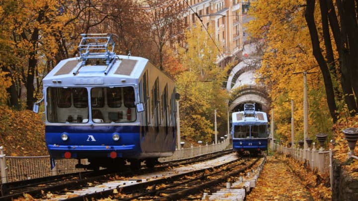 u-stolytsi-tymchasovo-ne-pratsiuie-funikuler-prychyna-stabilizatsiini-vidkliuchennia-elektroenerhii