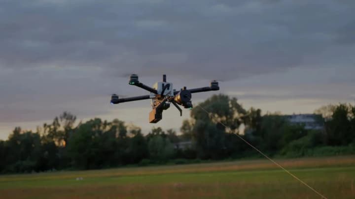 rossiiskie-droni-dvazhdi-atakovali-grazhdanskii-transport-v-krasnopolskoi-obshchine-sumshchini-ova