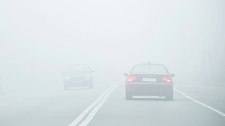 silnii-tuman-nakroet-nekotorie-regioni-ukraini-13-noyabrya-sinoptiki-predupredili-voditelei