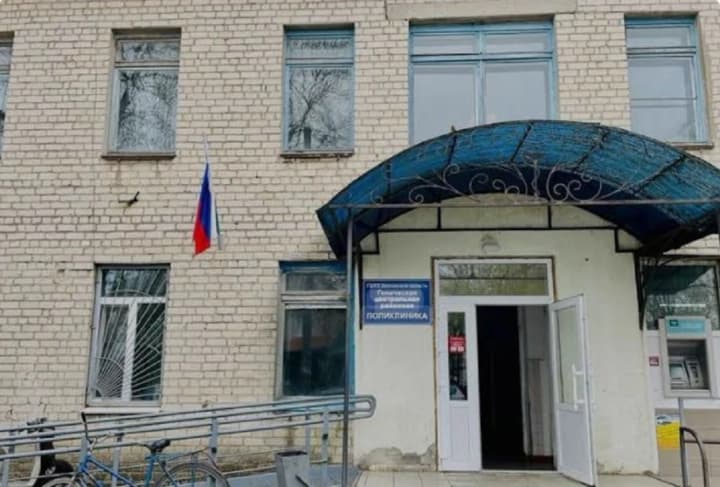 okkupanti-na-vot-khersonshchini-otkazivayut-mestnim-v-lechenii-meduchrezhdeniya-perepolneni-ranenimi-rossiyanami-otpor