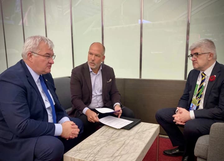 powerful-voice-sybiha-meets-with-president-of-ukrainian-world-congress-in-canada