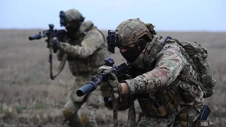 bolee-250-atak-za-sutki-vsu-sderzhivayut-moshchneishie-shturmi-rossiyan-pod-pokrovskom-karti