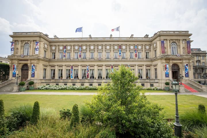 france-calls-russian-strikes-on-kyiv-additional-evidence-of-moscows-unwillingness-to-adhere-to-peace-commitments