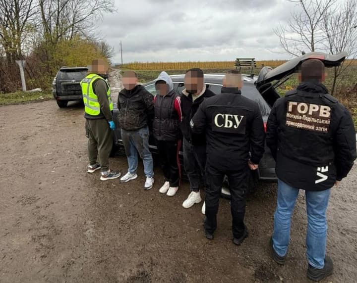 v-vinnitskoi-oblasti-zaderzhali-trekh-inostrantsev-za-organizatsiyu-nezakonnoi-perepravki-voennoobyazannogo-v-moldovu