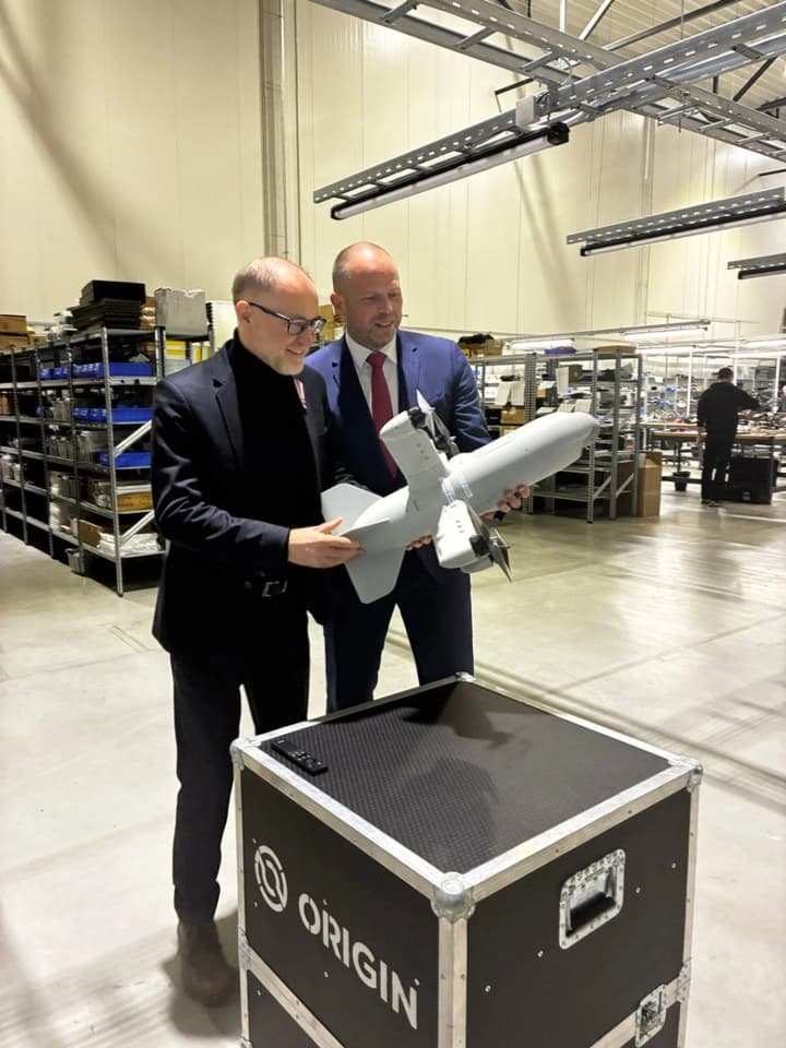 belgiya-pokupaet-droni-perekhvatchiki-posle-serii-intsidentov-s-bespilotnikami