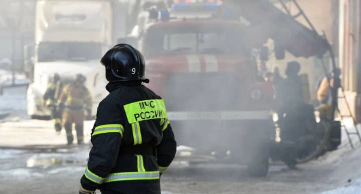gas-pipeline-explodes-in-omsk-suburb-large-scale-fire-breaks-out