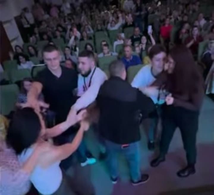 near-kyiv-two-women-got-into-a-fight-at-vitaliy-lobachs-concert-police-are-investigating-the-circumstances