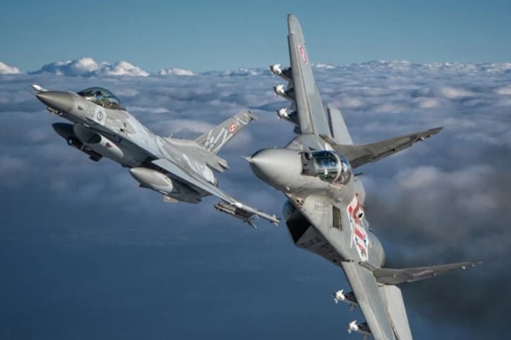 poland-scrambled-aircraft-due-to-a-massive-attack-on-ukraine-all-systems-on-high-alert