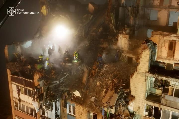 six-people-are-safe-the-number-of-missing-after-the-russian-attack-in-ternopil-decreased-to-14