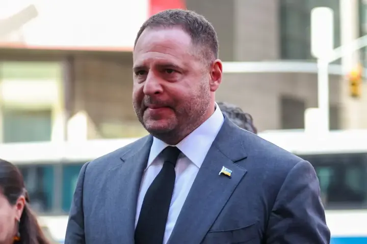 yermak-zalyshaietsia-na-posadi-kerivnyka-op-zmi