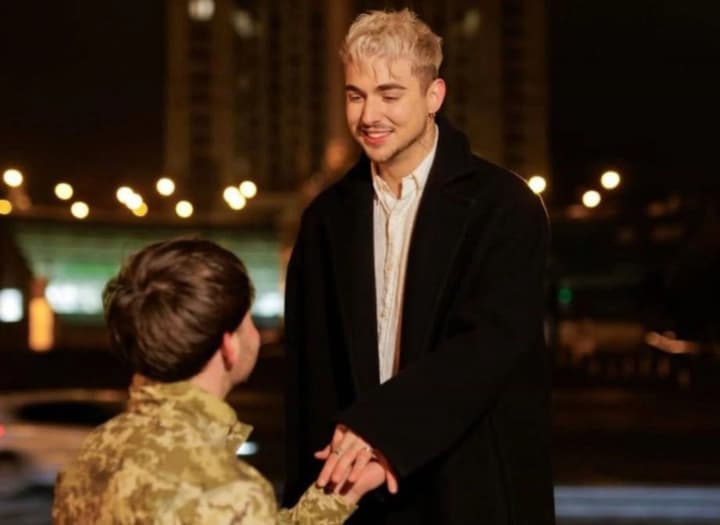 melovin-proposed-the-artist-said-yes