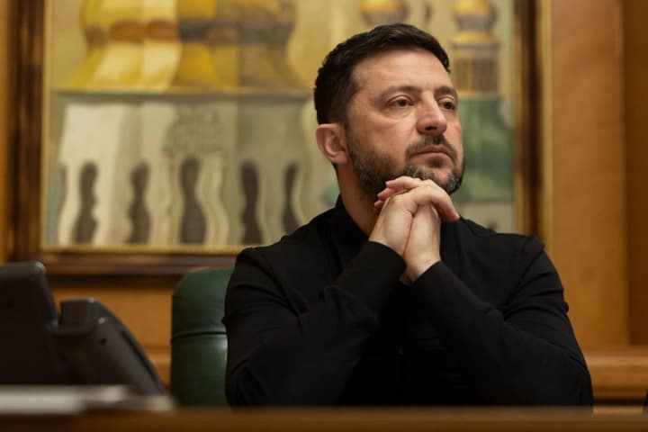 working-to-make-the-path-to-ending-the-war-real-zelenskyy-held-talks-with-carney