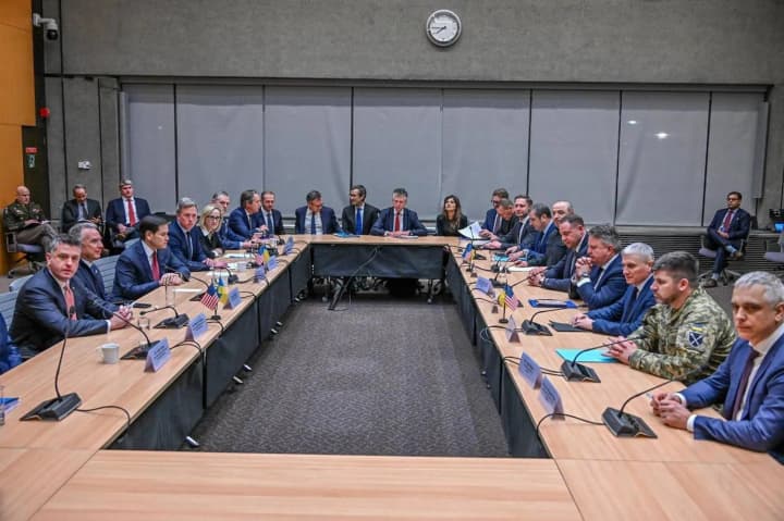 perehovory-v-zhenevi-prodovzhatsia-zavtra-derzhsekretar-ssha