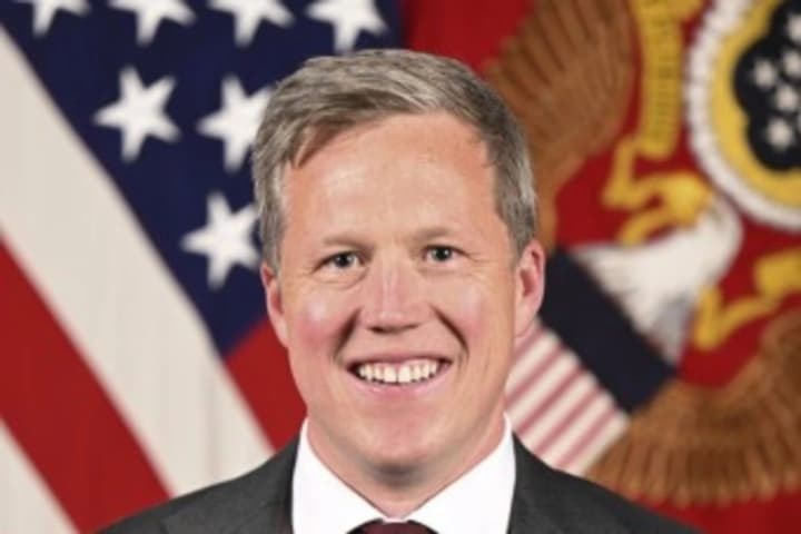 ministr-armii-ssha-mozhet-posetit-rossiyu-dlya-peregovorov-po-ukraine-smi