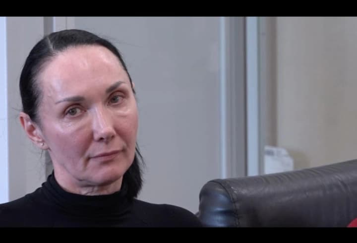 iz-za-neyavki-advokata-sud-ne-smog-rassmotret-vopros-otstraneniya-ot-dolzhnosti-vracha-onkologa-chei-patsient-umer-v-skandalnoi-klinike-odreks