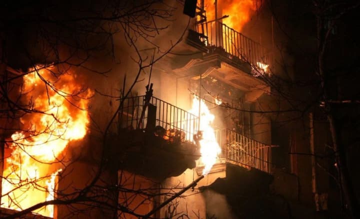 enemy-attack-on-zaporizhzhia-seven-wounded-high-rise-buildings-and-infrastructure-damaged